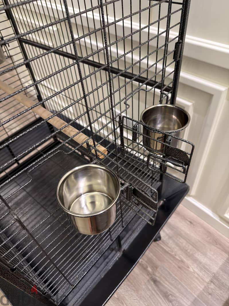 Large Metal Bird Cage 10