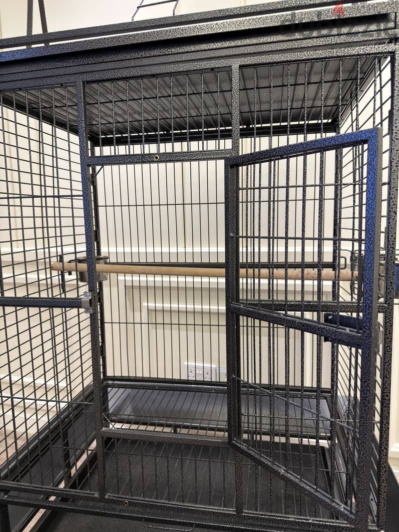 Large Metal Bird Cage 11