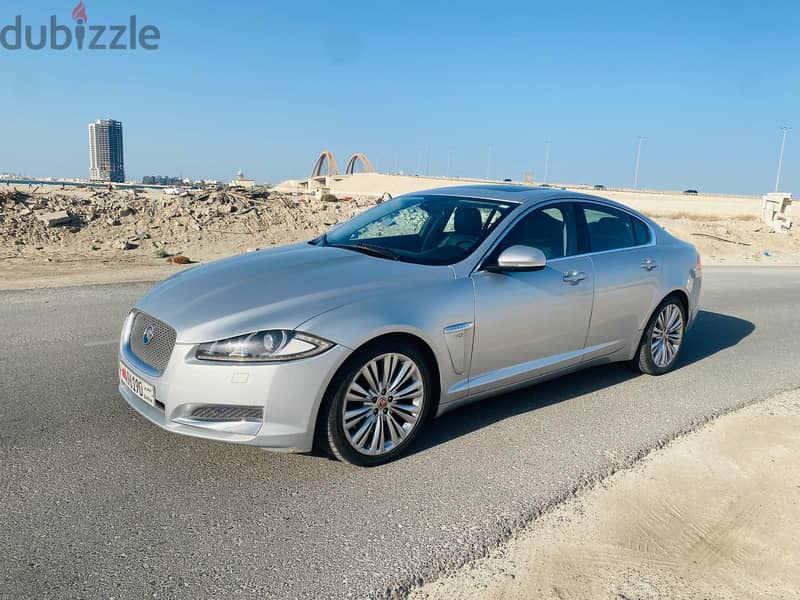 Jaguar XF 2015 – V6 3.0L | 340HP | Well Maintained 2