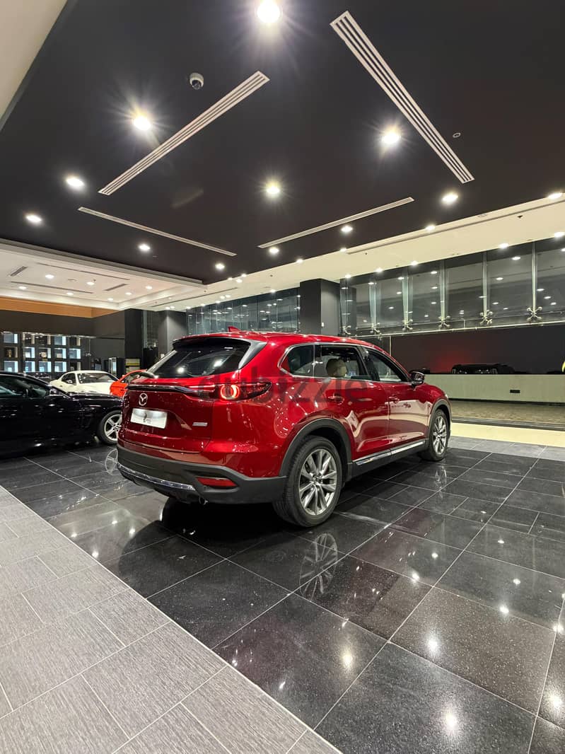 Mazda CX-9 Model  2018 4