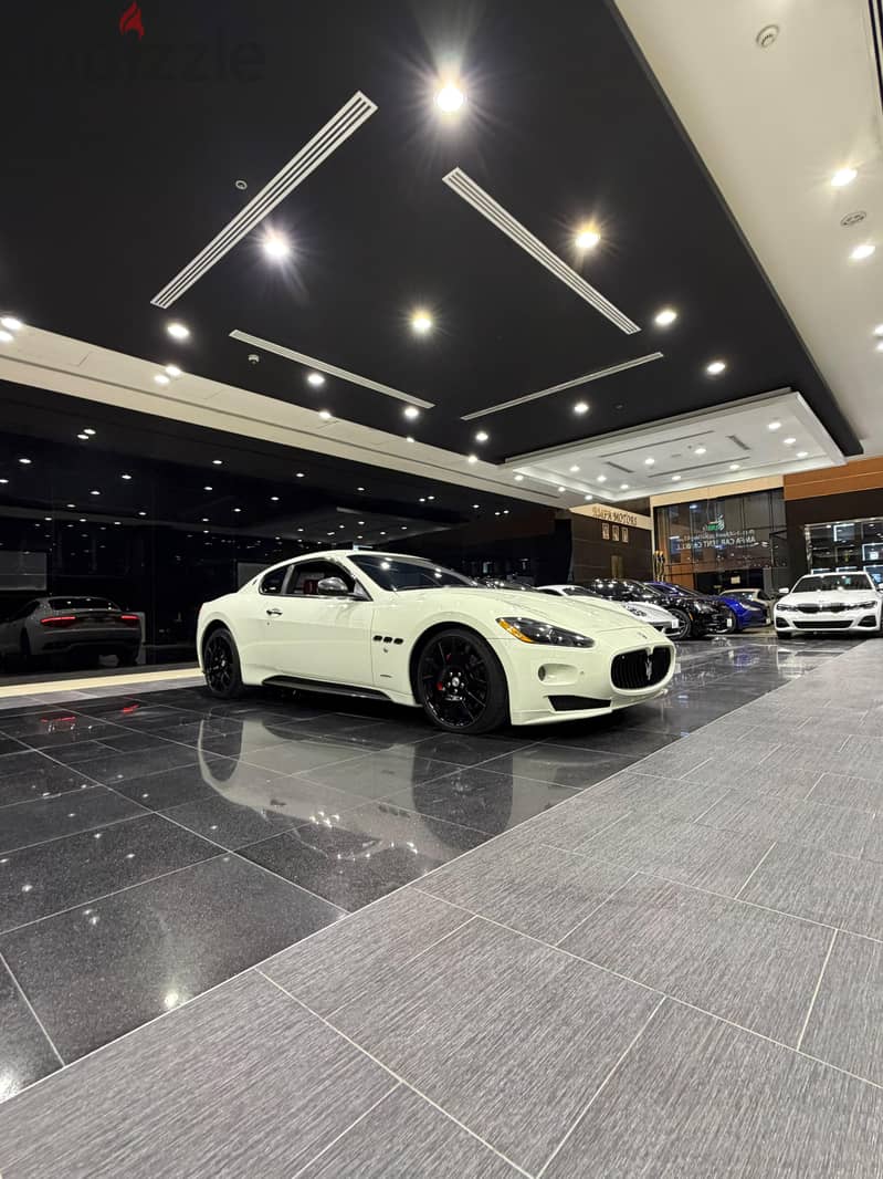 Maserati GranTurismo Model  2012 2