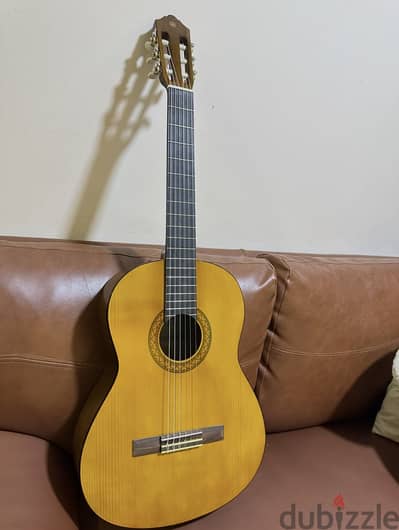 Yamaha C40 classical acoustic guitar