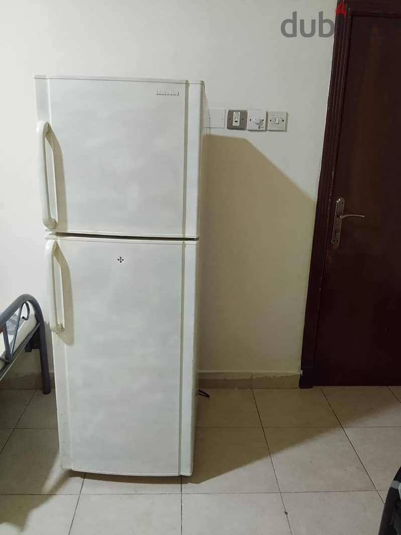 bed space is available for girls 1