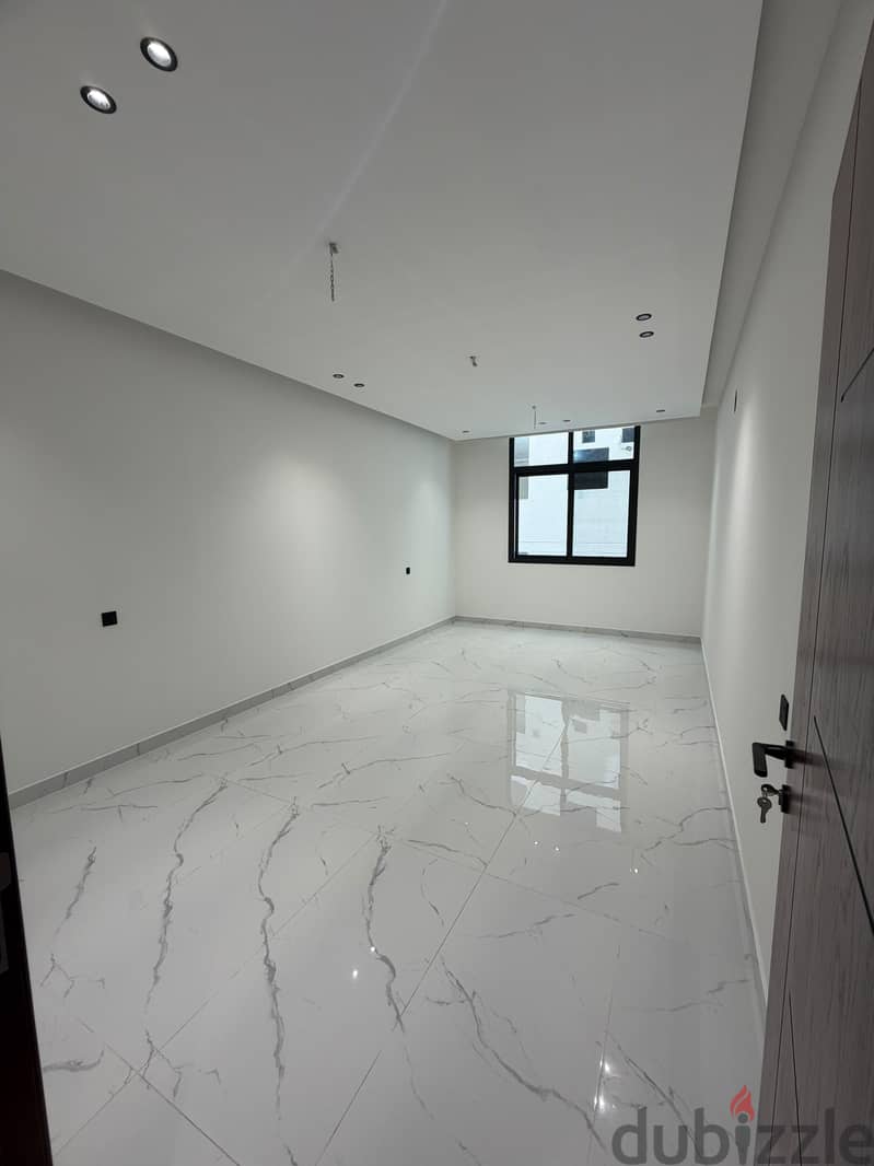 للبيع شقة جديدة في الرفاع البحير for sale new flat in Riffa al buhair 3
