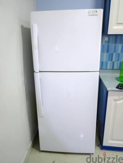 Daewoo Refrigerator for Sale 650 letter