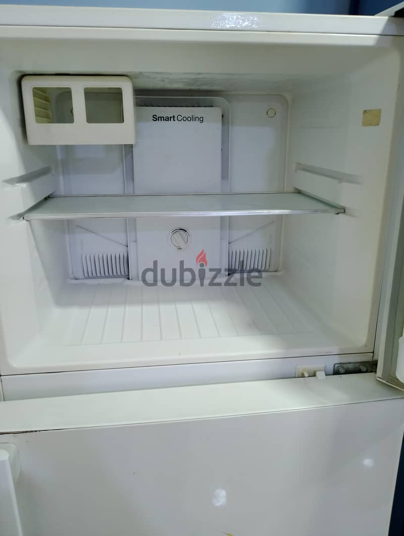 Daewoo Refrigerator for Sale 650 letter 1
