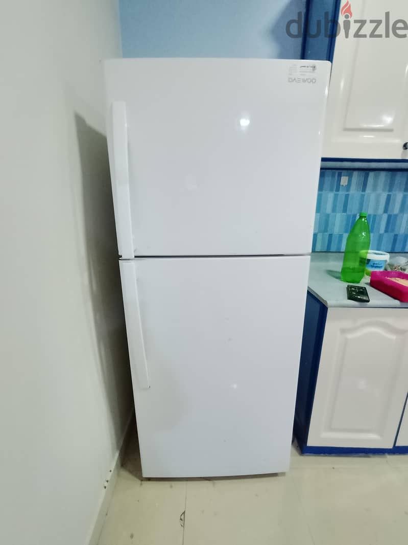 Daewoo Refrigerator for Sale 650 letter 4