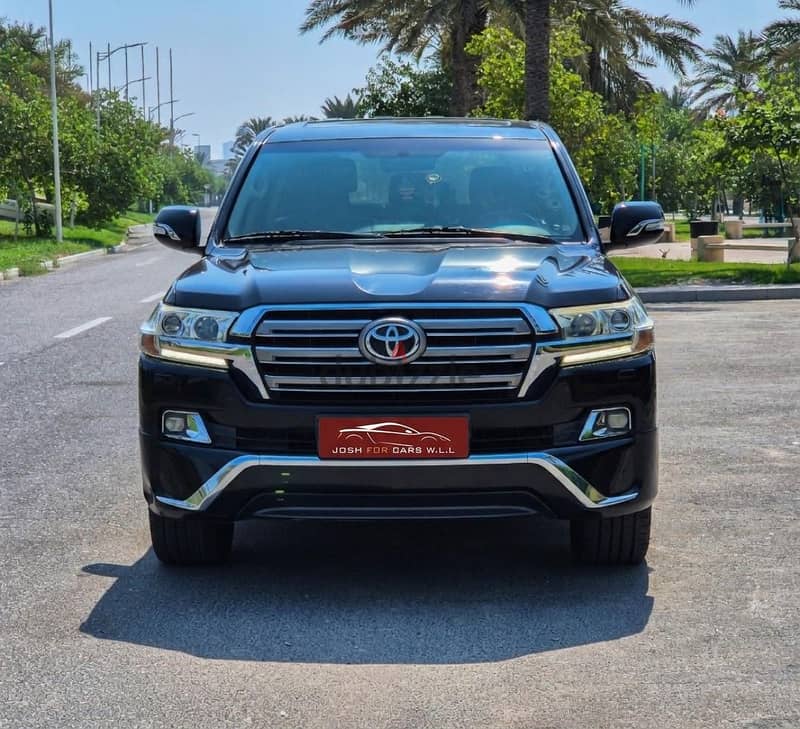 Toyota Land Cruiser GXR 2017 2
