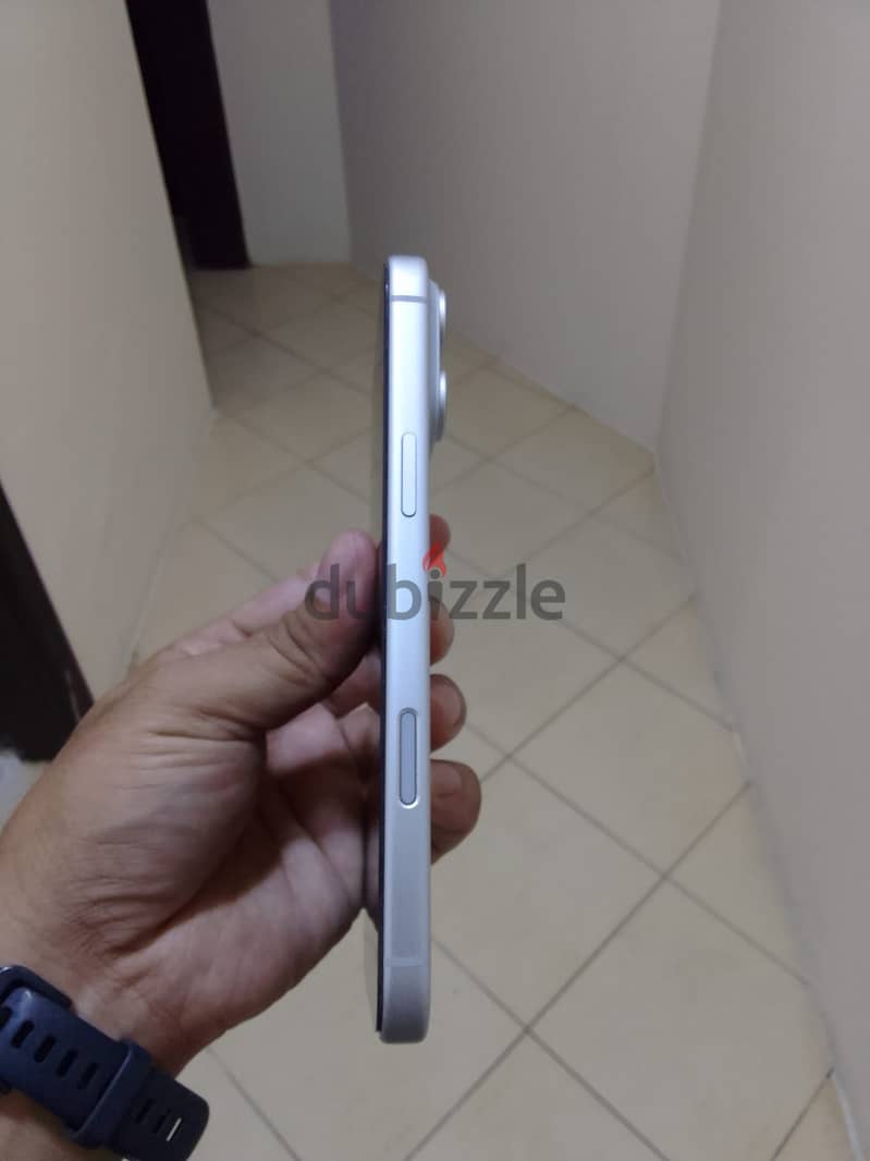 Apple - iPhone 17 Pro Max 1