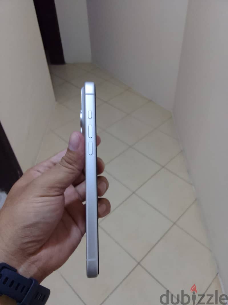 Apple - iPhone 17 Pro Max 2