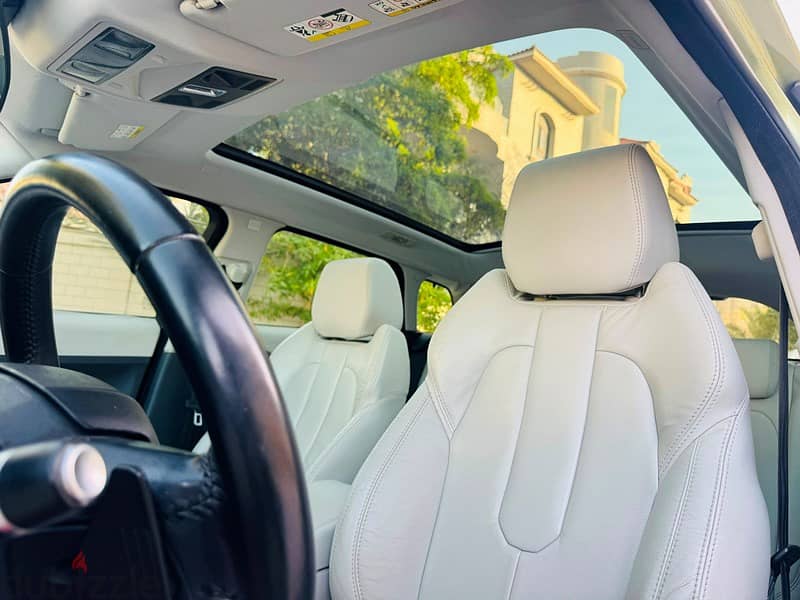 RANGE ROVER EVOQUE # FULL OPTION WITH SUNROOF # SINGLE OWNER # URGENT 8