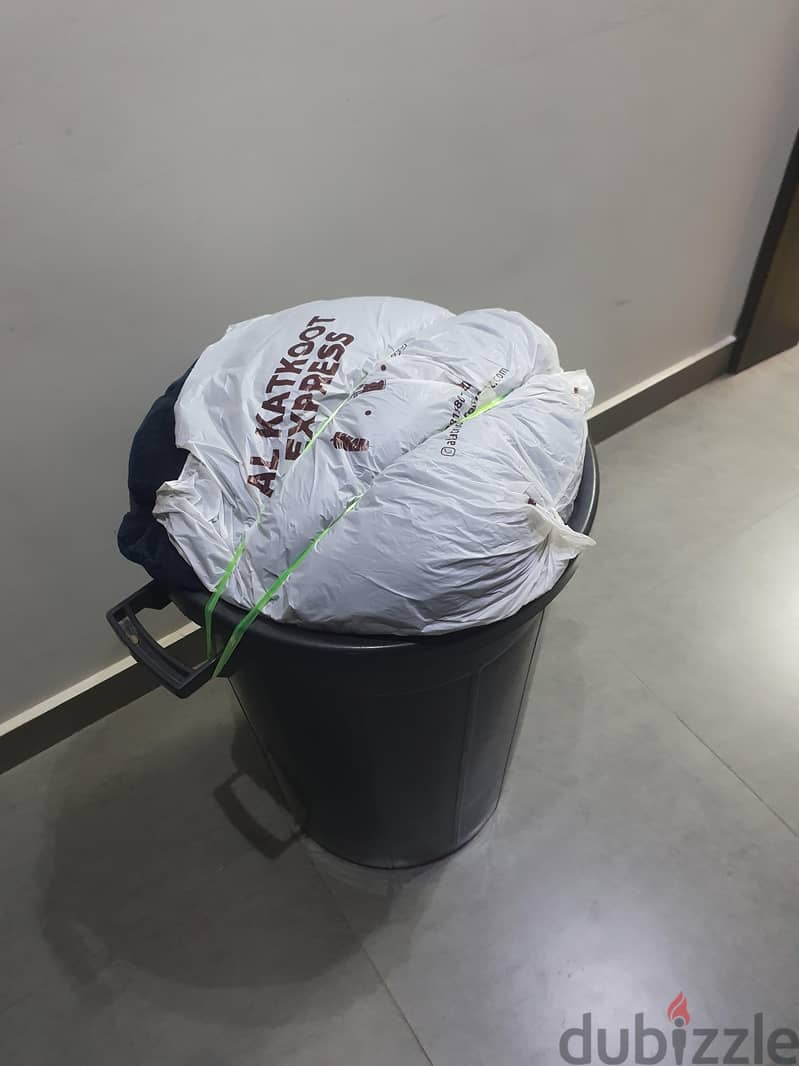 Two Dustbin For Sell 5