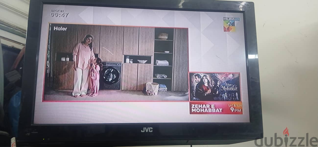JVC 32INCH TV 3