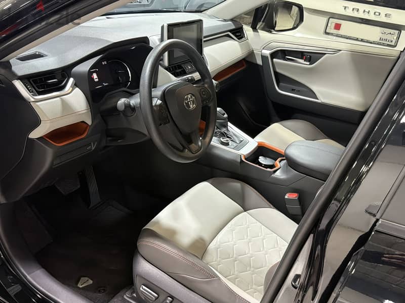 2024 Toyota Rav 4 Adventure 4