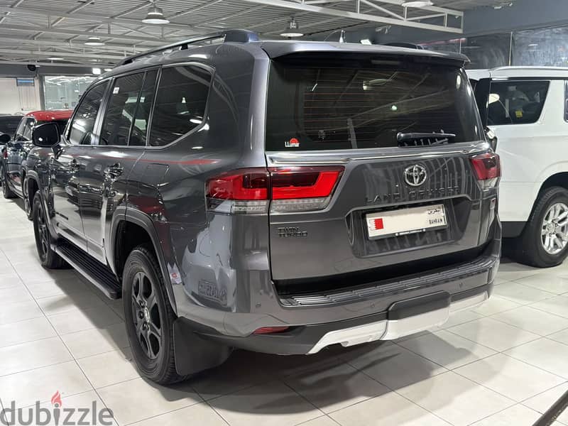 2025 Toyota Land Cruiser GR 1