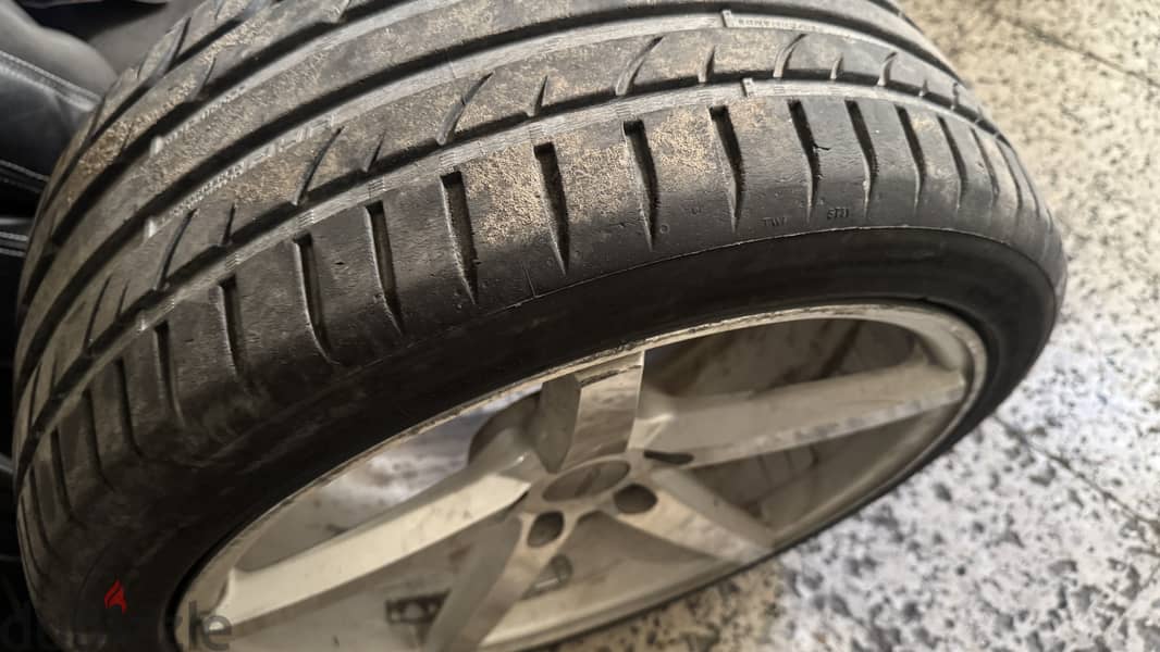 vossen allowing with tires 5