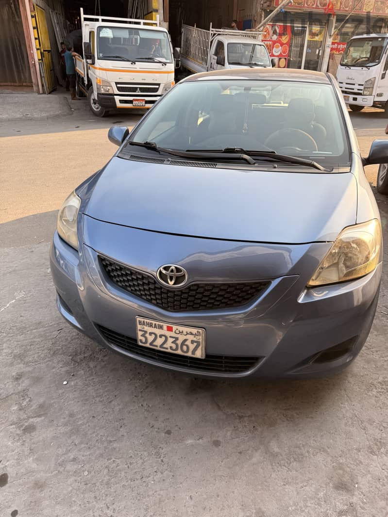 Toyota Yaris 2009 1