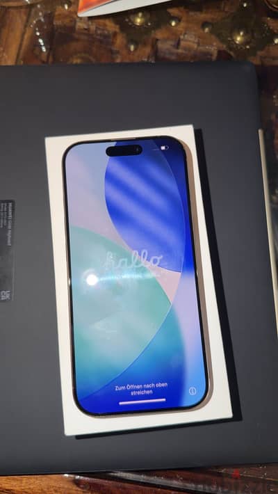 Apple - iPhone 16 Pro