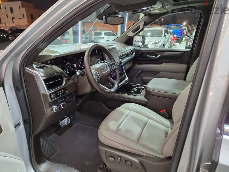 GMC YUKON 2025 Elevation (10,000 kms) 12