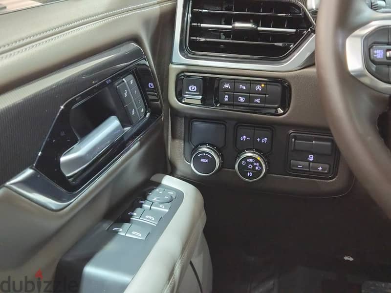 GMC YUKON 2025 Elevation (10,000 kms) 16