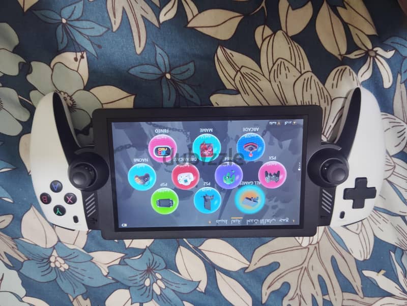 28 SJGAM 128 GB Gaming M28 21,300+ games 128GB 7.0inch PS2 2