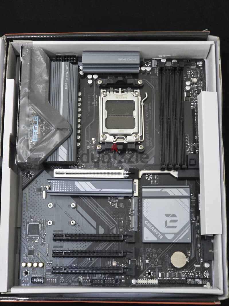 GIGABYTE B850 EAGLE WIFI6E MOTHERBOARD 1