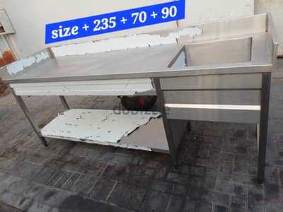 hand wash basin and table standard Steel