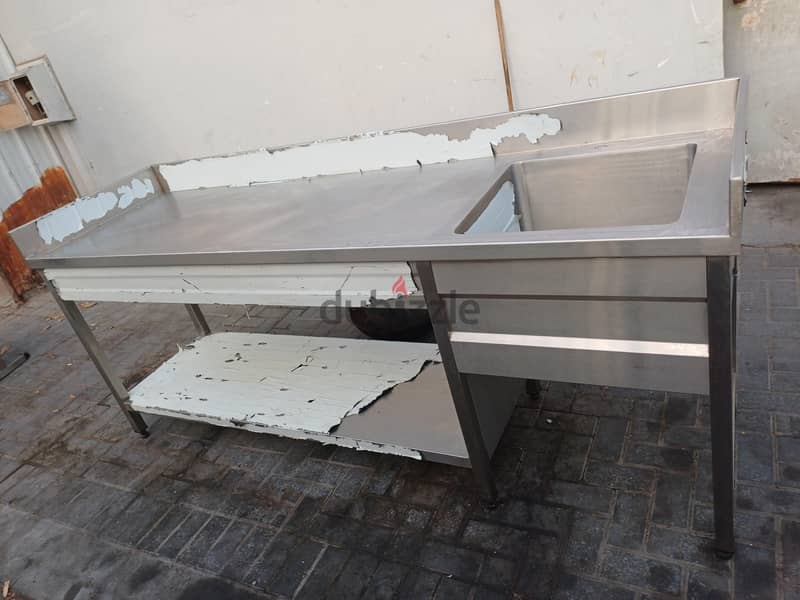 hand wash basin and table standard Steel 2