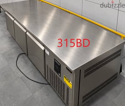 Eurotrade Lowboy (Fully serviced by Eurotrade Bahrain w/invoices)