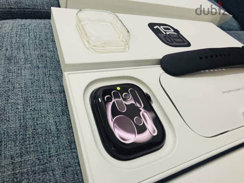 APPLE WATCH 10 /46mm/jetbalack 4