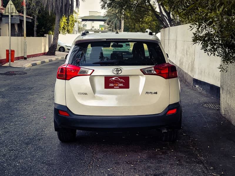 Toyota Rav 4 MODEL 2014 3
