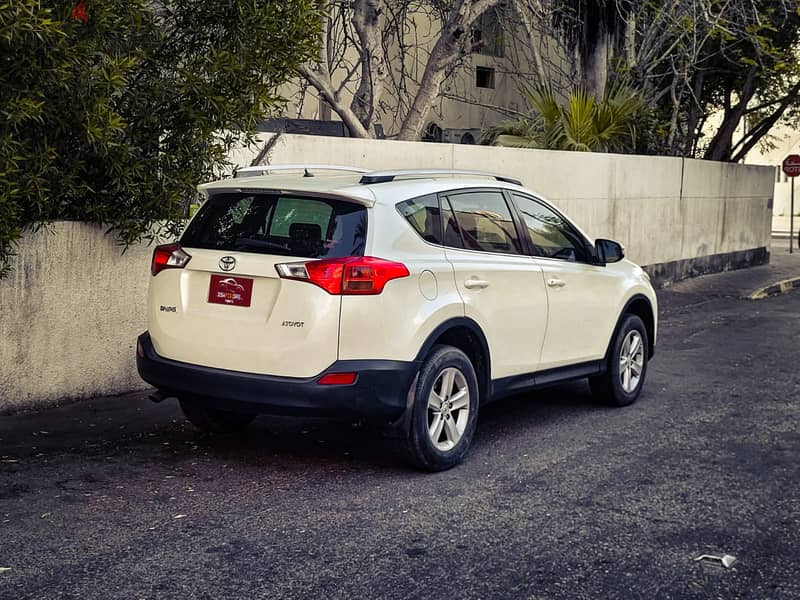 Toyota Rav 4 MODEL 2014 5