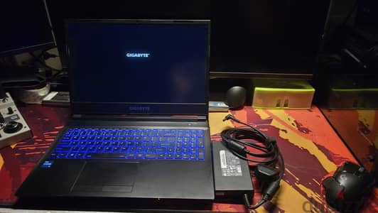 gigabyte g5 gaming laptops slightly used
