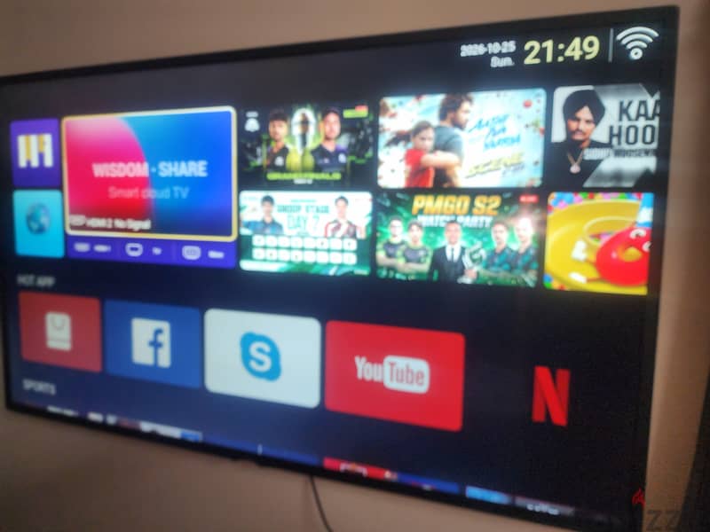 starsat 57 inches ultra 4k smart 8
