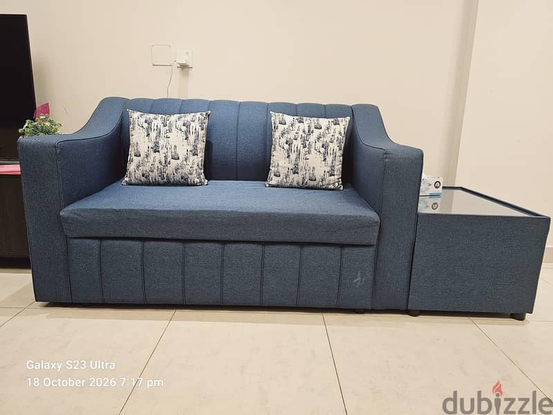 excellent condition 3+2+2+1 seat sofa set with 8 matching cushions 1