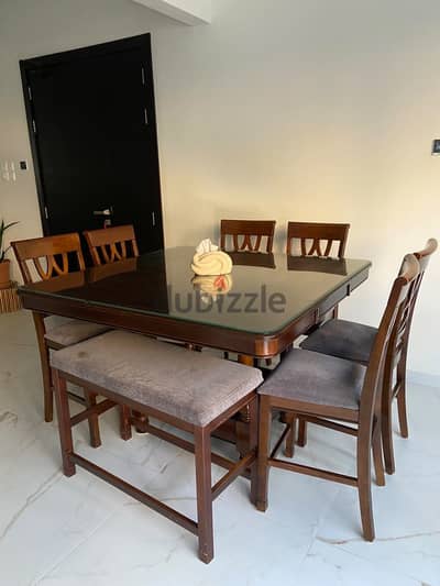 Dinner table with 8 seater