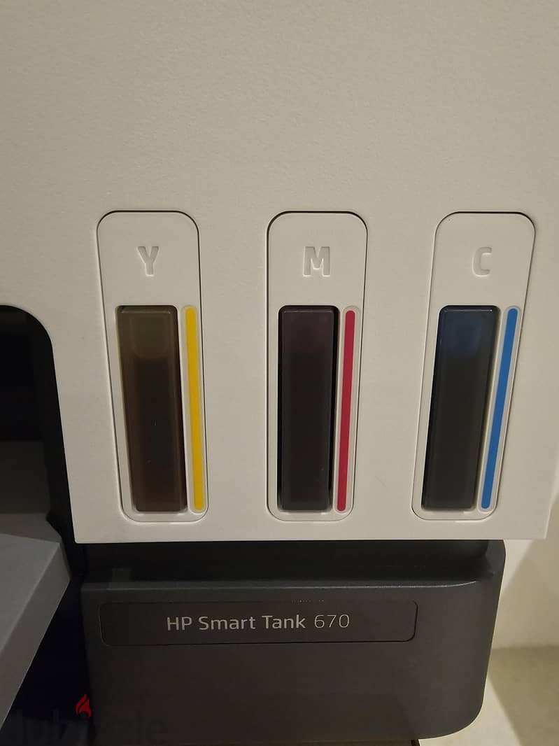 HP Smart tkank 670 - Excellent Condition + 2 Extra Black Refills ...