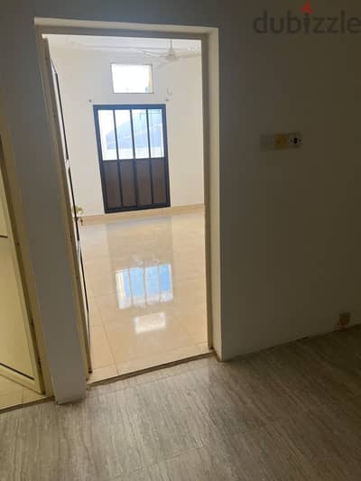 2 Bedrooms flat in Tubli for only BD100 without EWA T66333487