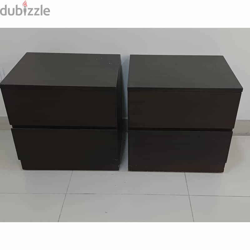 King size bed with mattress 2 side table and other items for sale 19