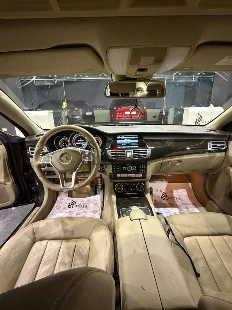 Mercedes-Benz CLS 350 Model  2013 8