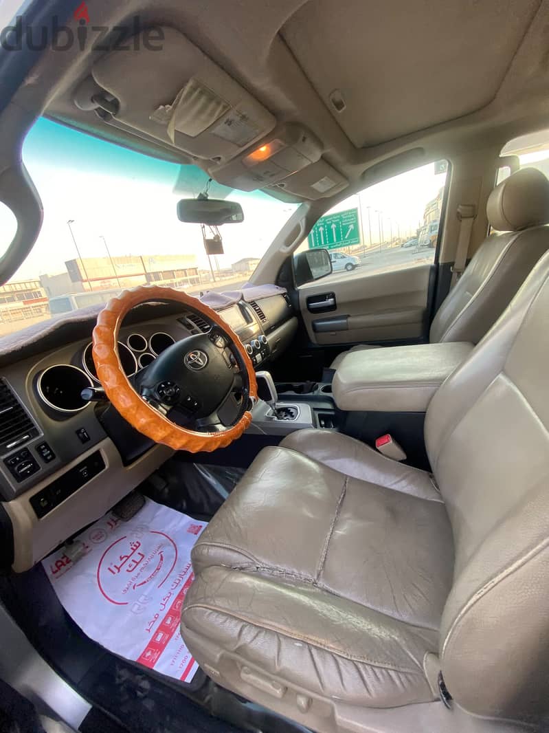 Toyota Sequoia 2012 Silver 4