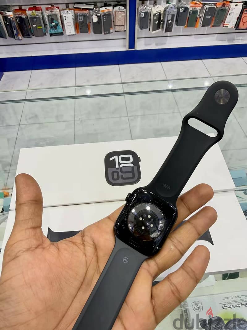 Apple Watch 10 46MM Jet Black For Sale 4