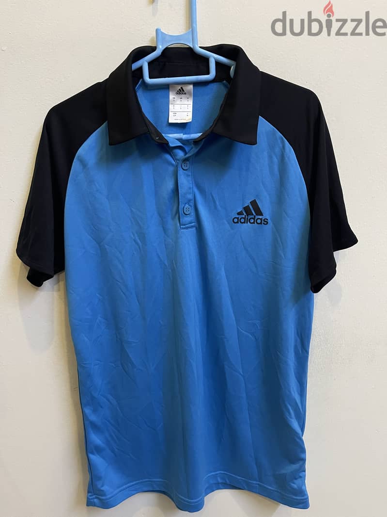 For sale mix’s branded clothes in a very affordable price. 1BD EACH 5