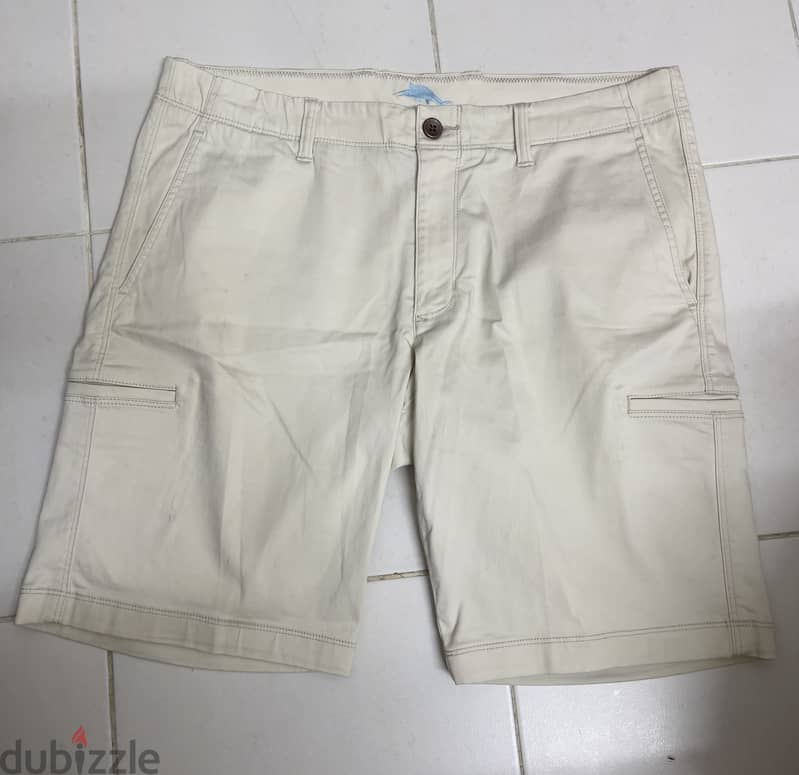 For sale mix’s branded clothes in a very affordable price. 1BD EACH 6