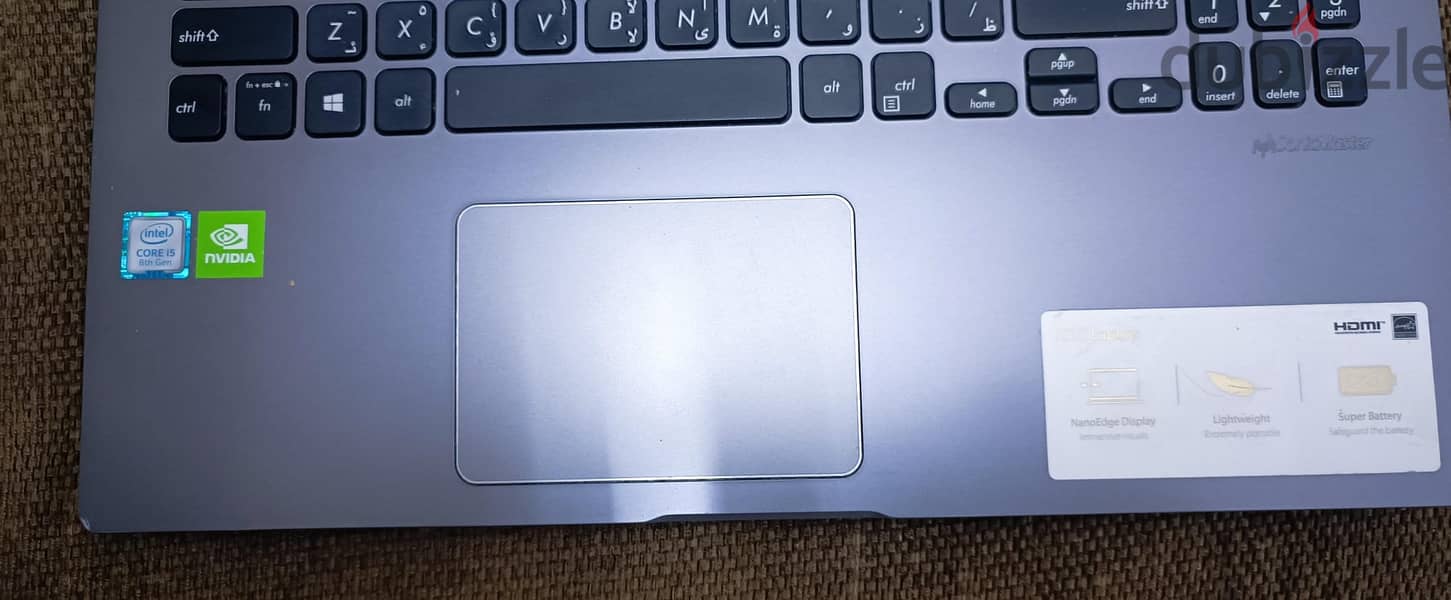 Like New ASUS Core i5 8th GEN /8 GB Ram /250 SSD /Display 15''/HDMI 1