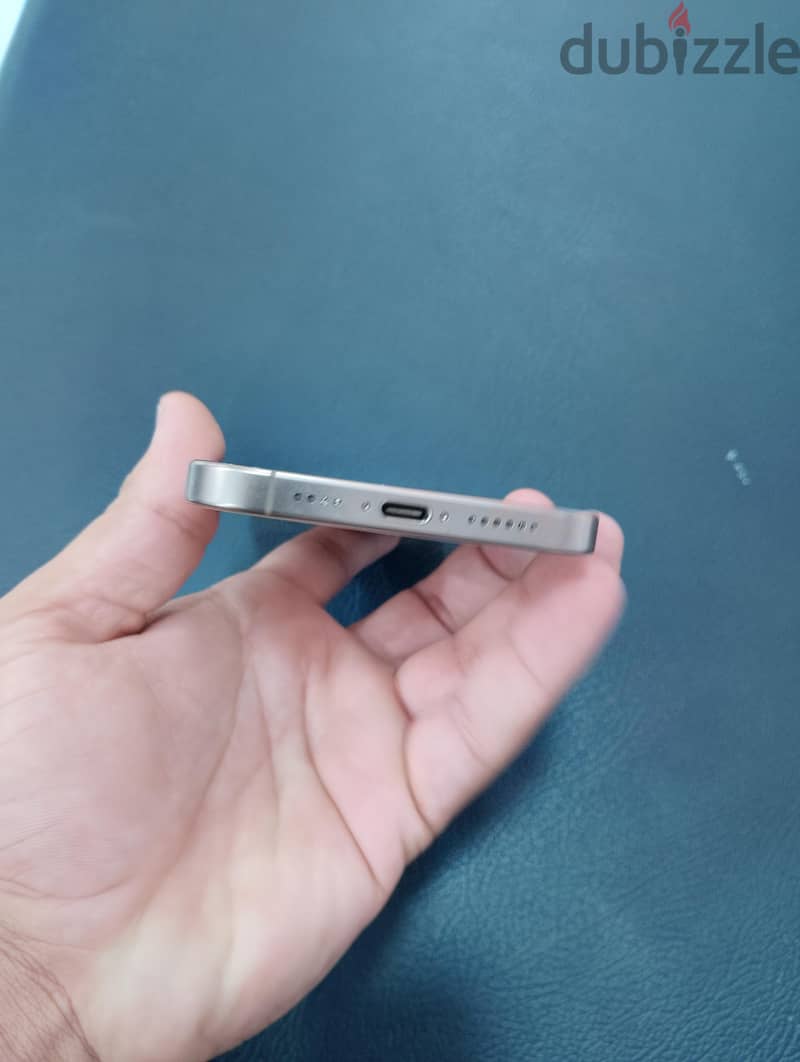 Apple - iPhone 16 Pro Max 1