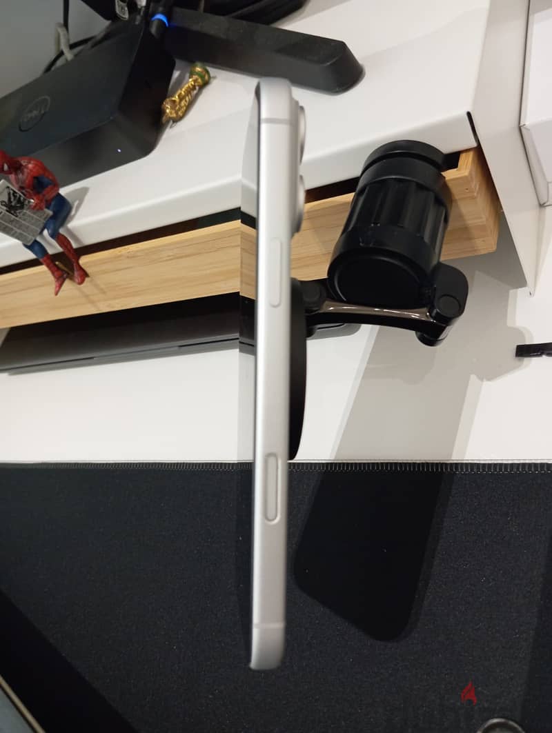 iPhone 17 Pro Max 256GB - Middle East - no contract 2