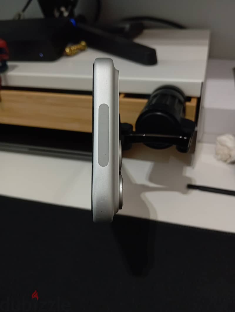 iPhone 17 Pro Max 256GB - Middle East - no contract 5