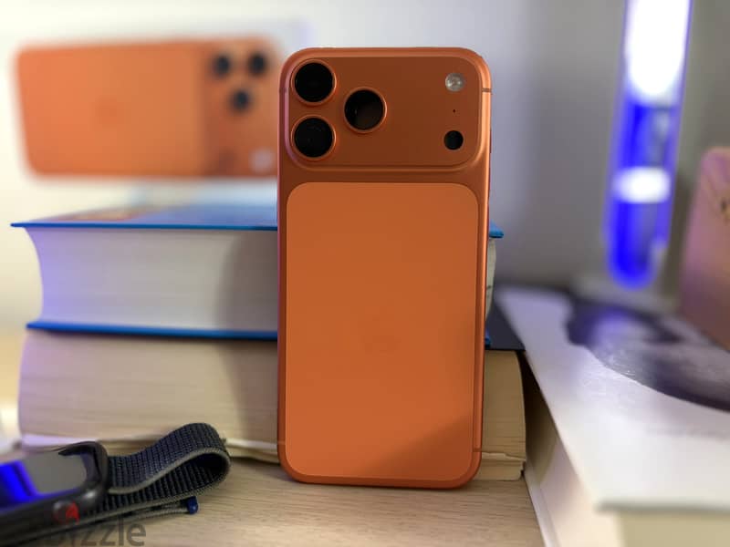 Apple iPhone 17 Pro Max 256GB – Cosmic Orange 1