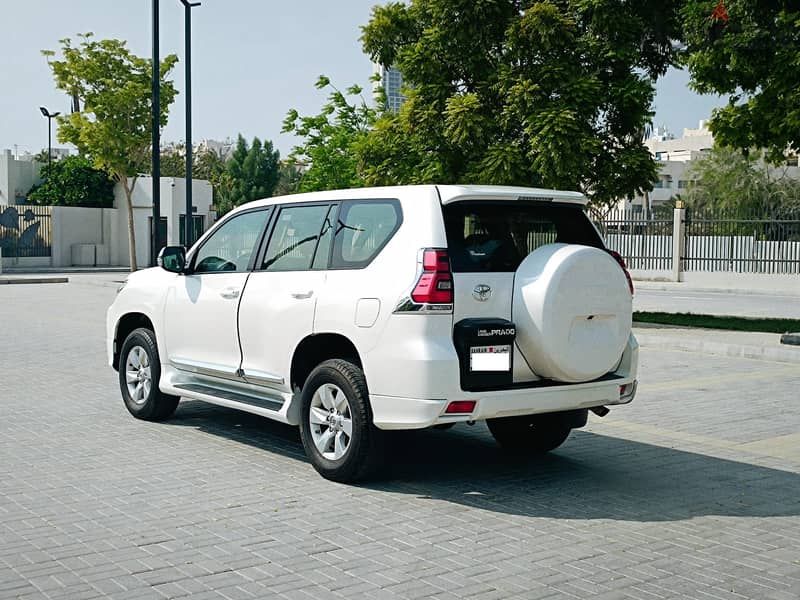 Toyota Prado 2022 -V4 3